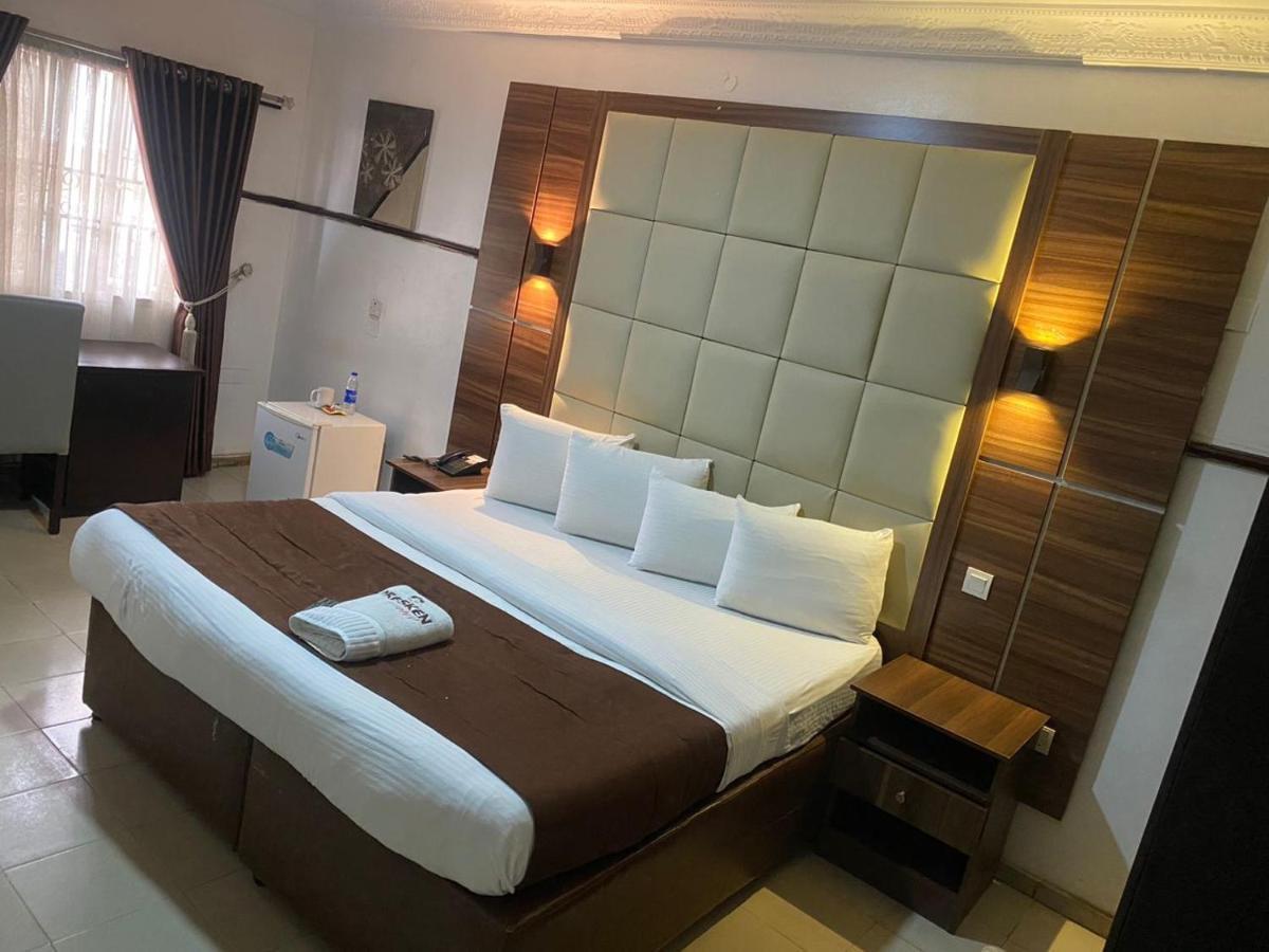 Presken Hotel @Villa Ikeja Esterno foto